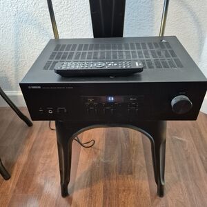 Yamaha Black Stereo Receiver with Remote